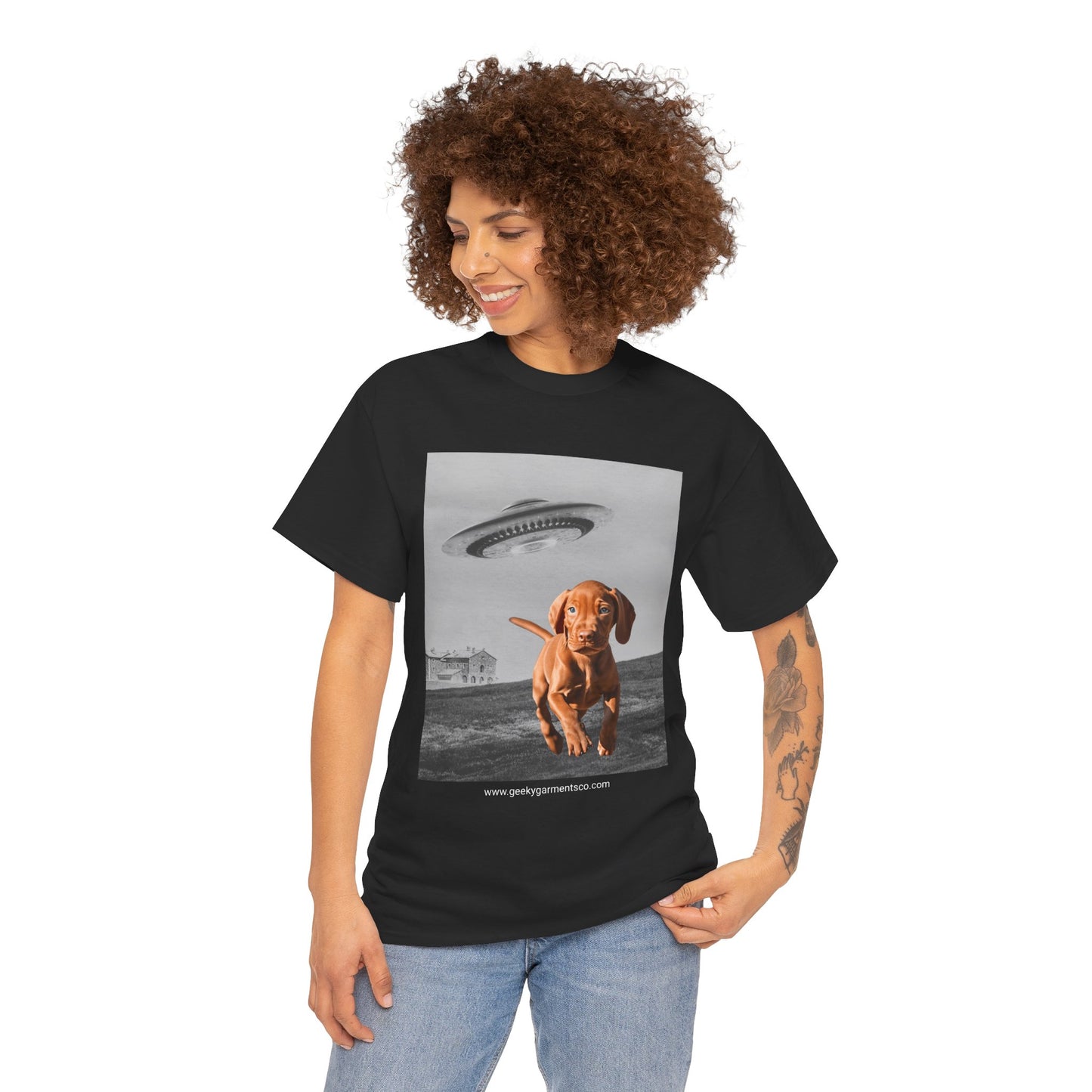 Viszla puppy being chased by a UFO Tee, Dog Mom Shirt, Dog Dad Shirt, Pet Owner Gift, Graphic Tee, Funny Animal Tee, Gift for Dog Lovers