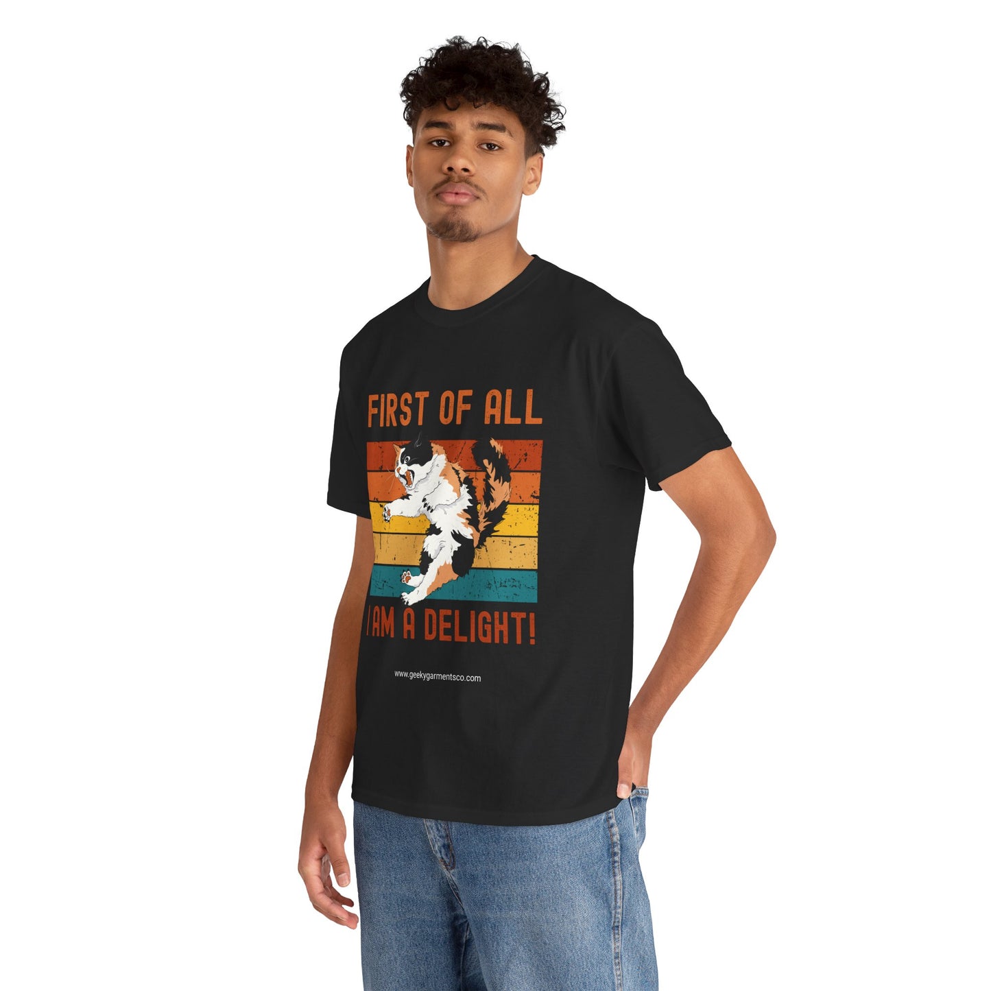 First of all I am a delight! - screaming cat on retro sunset tshirt