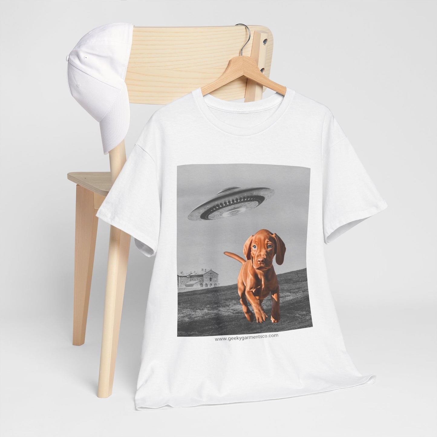 Viszla puppy being chased by a UFO Tee, Dog Mom Shirt, Dog Dad Shirt, Pet Owner Gift, Graphic Tee, Funny Animal Tee, Gift for Dog Lovers